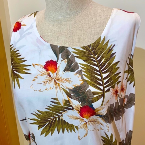 🔴FINAL SALE ✨White Floral Tropical Sundress - Size Medium✨✨✨ - Picture 2 of 4